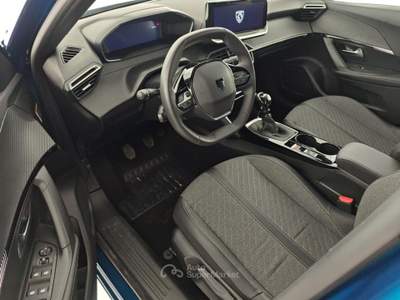 Peugeot 2008 PureTech 100 S&S Allure Blu/Azzurro usata Capua