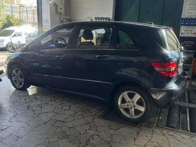 Mercedes-Benz Classe B CDI Chrome Blu/Azzurro usata Napoli