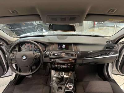 BMW Serie 5 520i 520 i- Service Ok Argento usata Monza