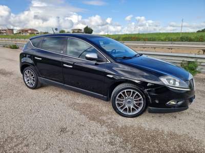 Lancia Delta DPF Platino Nero usata Gravina in Puglia