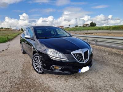 Lancia Delta DPF Platino Nero usata Gravina in Puglia