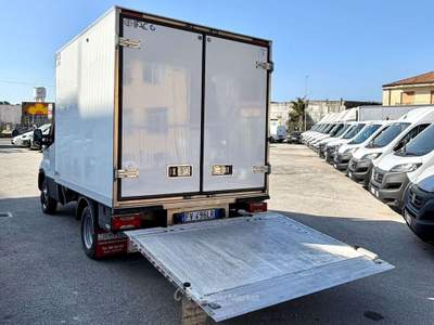 Iveco Daily 35C14 2.3hpi FRIGO CON SPONDA Bianco usata Salerno