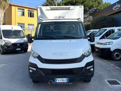 Iveco Daily 35C14 2.3hpi FRIGO CON SPONDA Bianco usata Salerno