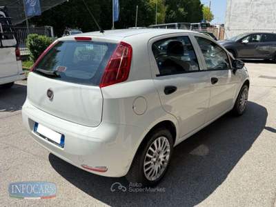 Fiat Punto 1.3 Multijet 95 CV Street Bianco usata Este