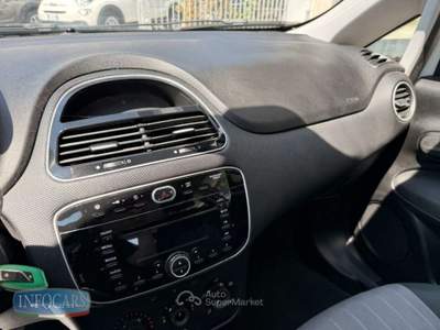Fiat Punto 1.3 Multijet 95 CV Street Bianco usata Este