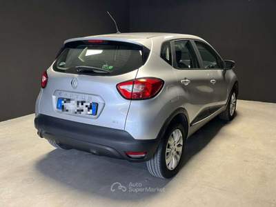 Renault Captur 1.5 dCi 8V 90 CV Start&Stop Live NEOPATENTATI Argento usata Este
