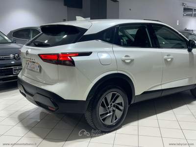 Nissan Qashqai Qashqai MHEV 140 CV Business Bianco usata Favara