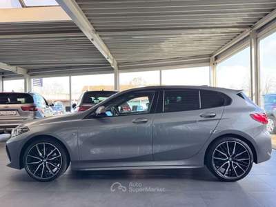 BMW Serie 1 120i 120 i Msport auto 2022 178cv Shadow line 19" Alcantara Grigio usata Monte Compatri