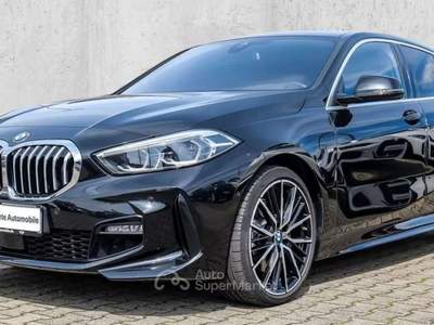 BMW Serie 1 120i 120 i Msport auto Head-up 2021 184cv Harman cardon camera 19" Nero usata Monte Compatri BMW Serie 1 120i 120 i Msport auto Head-up 2021 184cv Harman cardon camera 19" Nero usata Monte Compatri