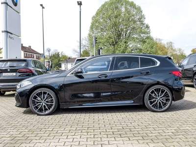 BMW Serie 1 120i 120 i Msport auto Head-up 2021 184cv Harman cardon camera 19" Nero usata Monte Compatri