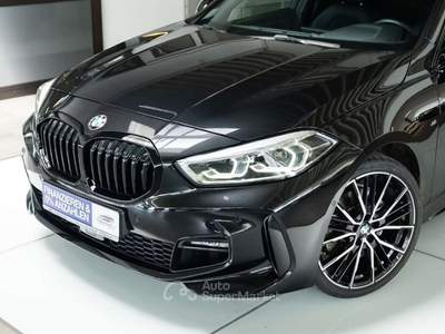BMW Serie 1 120i 120 i Msport auto Shadow line 2023 178cv camera 19" Nero usata Monte Compatri