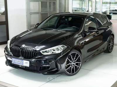 BMW Serie 1 120i 120 i Msport auto Shadow line 2023 178cv camera 19" Nero usata Monte Compatri