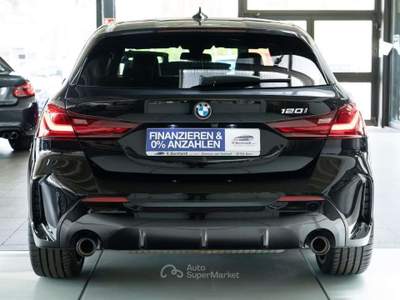 BMW Serie 1 120i 120 i Msport auto Shadow line 2023 178cv camera 19" Nero usata Monte Compatri