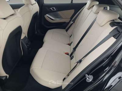 BMW Serie 1 120i 120 i Msport auto 2025 156cv camera 18" vari colori Nero usata Monte Compatri