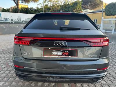Audi Q8 286 CV quattro tiptronic Sport Grigio usata Sant'Anastasia