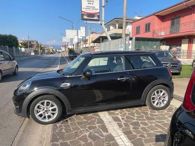 MINI Clubman One D 1.5 Nero usata Cellole