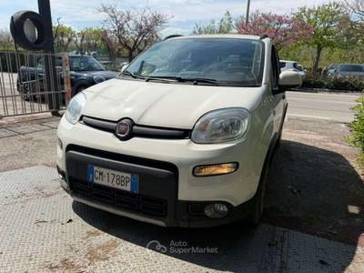 Fiat Panda 1.0 Hybrid City Life Bianco usata Senigallia