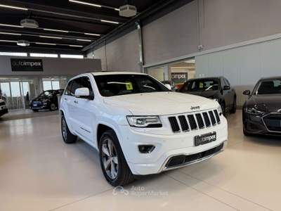 Jeep Grand Cherokee 3.0 crd (mjt II) V6 Overland 250cv auto FULL Bianco usata Merano
