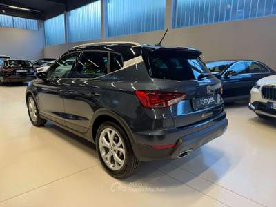 Seat Arona 1.0 ecotsi FR LINE 115cv dsg 8.000KM Argento usata Merano