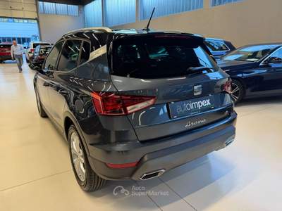 Seat Arona 1.0 ecotsi FR LINE 115cv dsg 8.000KM Argento usata Merano