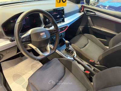 Seat Arona 1.0 ecotsi FR LINE 115cv dsg 8.000KM Argento usata Merano