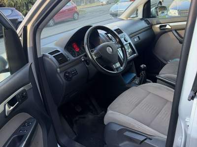 Volkswagen Touran 2.0 Trendline ecofuel usata Cinisello Balsamo