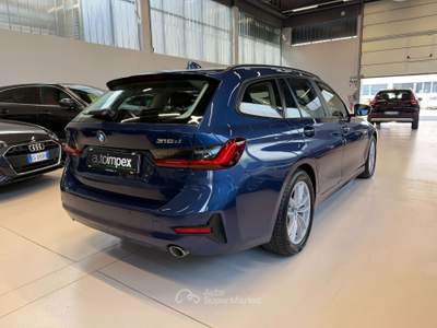 BMW Serie 3 316 316 2.0D Touring Touring mhev 48V auto Business Adv. Blu/Azzurro usata Merano