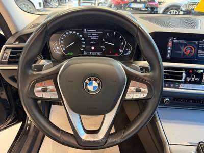 BMW Serie 3 330d 330 330d Touring xdrive Business Advantage auto UNICO PROPR. Nero usata Merano