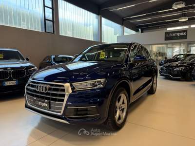 Audi Q5 Q5 40 2.0 tdi Business Sport quattro 190cv s-tr Blu/Azzurro usata Merano