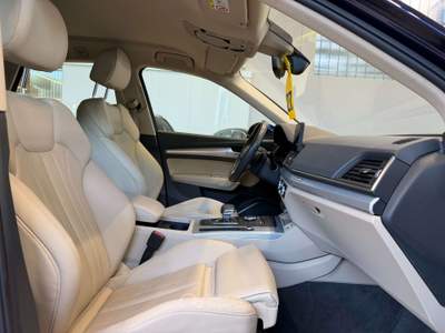 Audi Q5 Q5 40 2.0 tdi Business Sport quattro 190cv s-tr Blu/Azzurro usata Merano