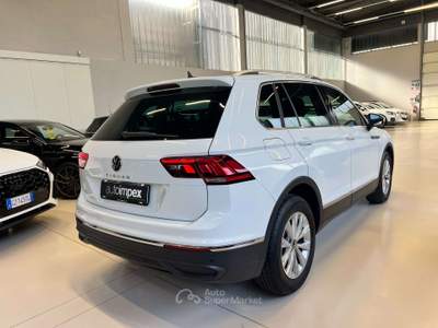 Volkswagen Tiguan 2.0 tdi 150cv dsg ACC/SIDE/LED/UNICO PROPR Bianco usata Merano