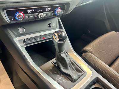 Audi Q3 Sportback 35 1.5 tfsi mhev  150cv s-tronic Sport Bianco usata Merano