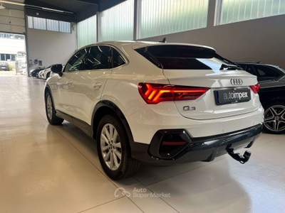 Audi Q3 Sportback 35 1.5 tfsi mhev  150cv s-tronic Sport Bianco usata Merano