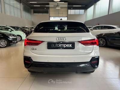 Audi Q3 Sportback 35 1.5 tfsi mhev  150cv s-tronic Sport Bianco usata Merano