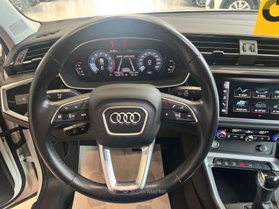 Audi Q3 Sportback 35 1.5 tfsi mhev  150cv s-tronic Sport Bianco usata Merano
