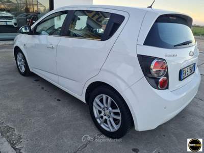 Chevrolet Aveo Diesel-Neopatentati-Anno 2012 Bianco usata Casatisma