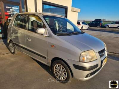 Hyundai Atos Benzina-Automatica-110.000 Km. Argento usata Casatisma