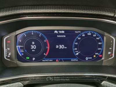 Volkswagen T-Cross 1.5 TSI DSG R-LINE Argento usata Erba