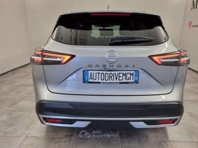 Nissan Qashqai MHEV 158 CV Xtronic N-Connecta Argento usata Erba