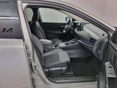 Nissan Qashqai MHEV 158 CV Xtronic N-Connecta Argento usata Erba
