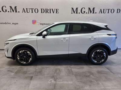 Nissan Qashqai MHEV 158 CV Xtronic N-Connecta Bianco usata Erba