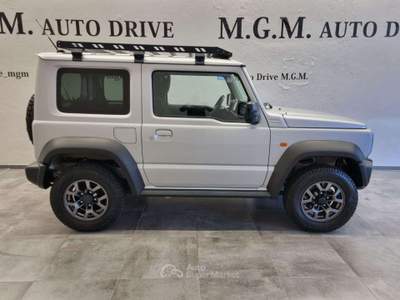 Suzuki Jimny 1.5 5MT Top Argento usata Erba