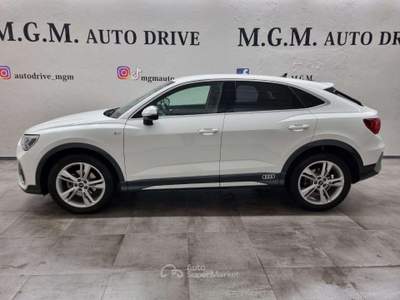 Audi Q3 SPB 35 TFSI S tronic S line edition Bianco usata Erba