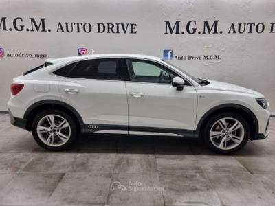 Audi Q3 SPB 35 TFSI S tronic S line edition Bianco usata Erba