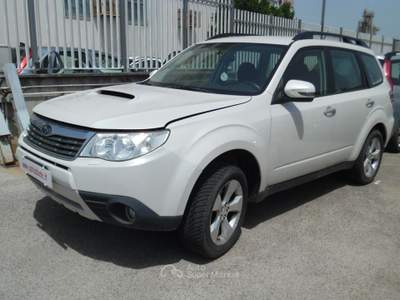 Subaru Forester Trend Bianco usata Qualiano