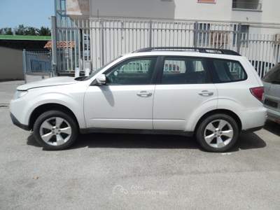 Subaru Forester Trend Bianco usata Qualiano