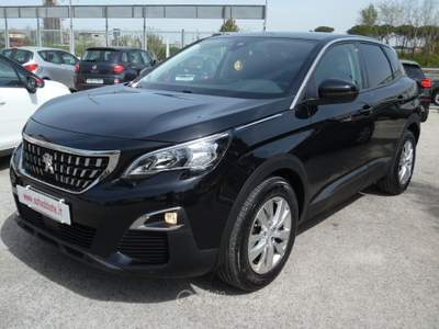 Peugeot 3008 S&S Business Nero usata Qualiano