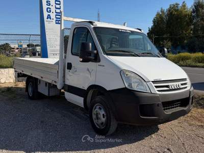 Iveco Daily 35-12 Bianco usata Massafra