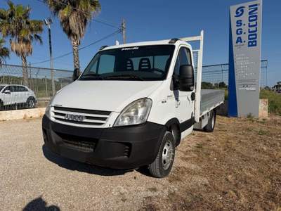 Iveco Daily 35-12 Bianco usata Massafra