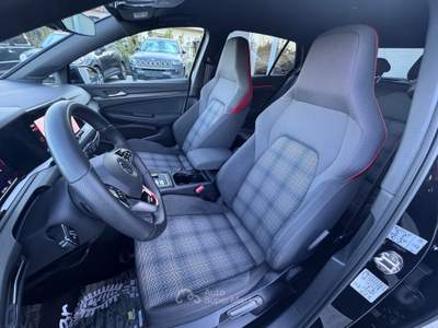 Volkswagen Golf *PROMO FINAN.*HEADUP*iQLIGHT*FENDINEBBIA*30COL*TAGLIANDI CERT* Nero usata ARICCIA